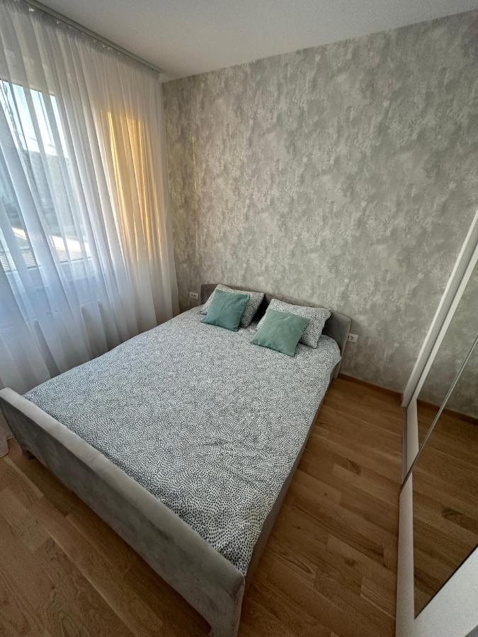 Apartman Ema 巴尼西卢卡 外观 照片