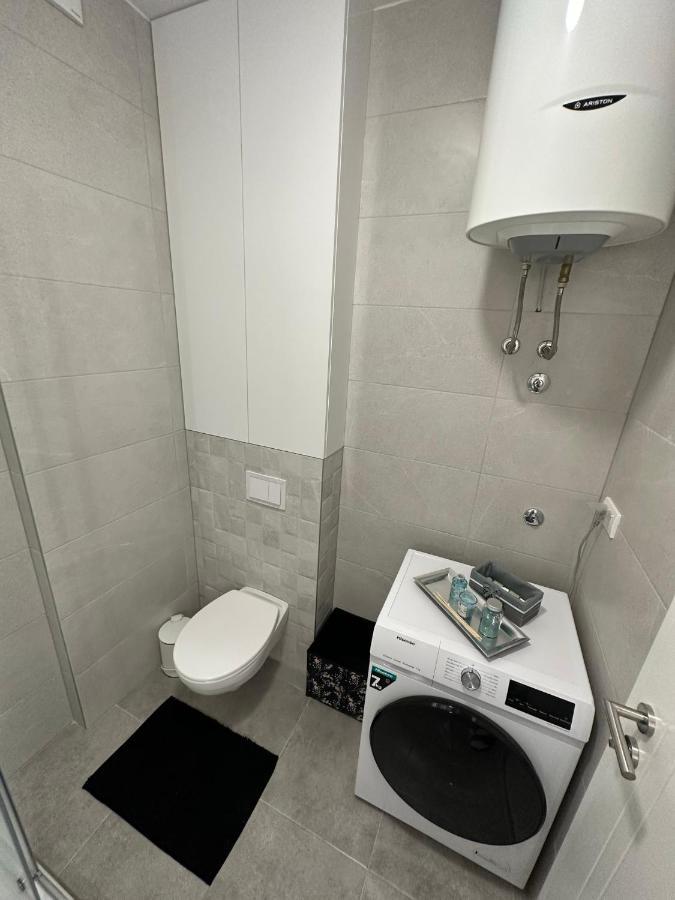 Apartman Ema 巴尼西卢卡 外观 照片